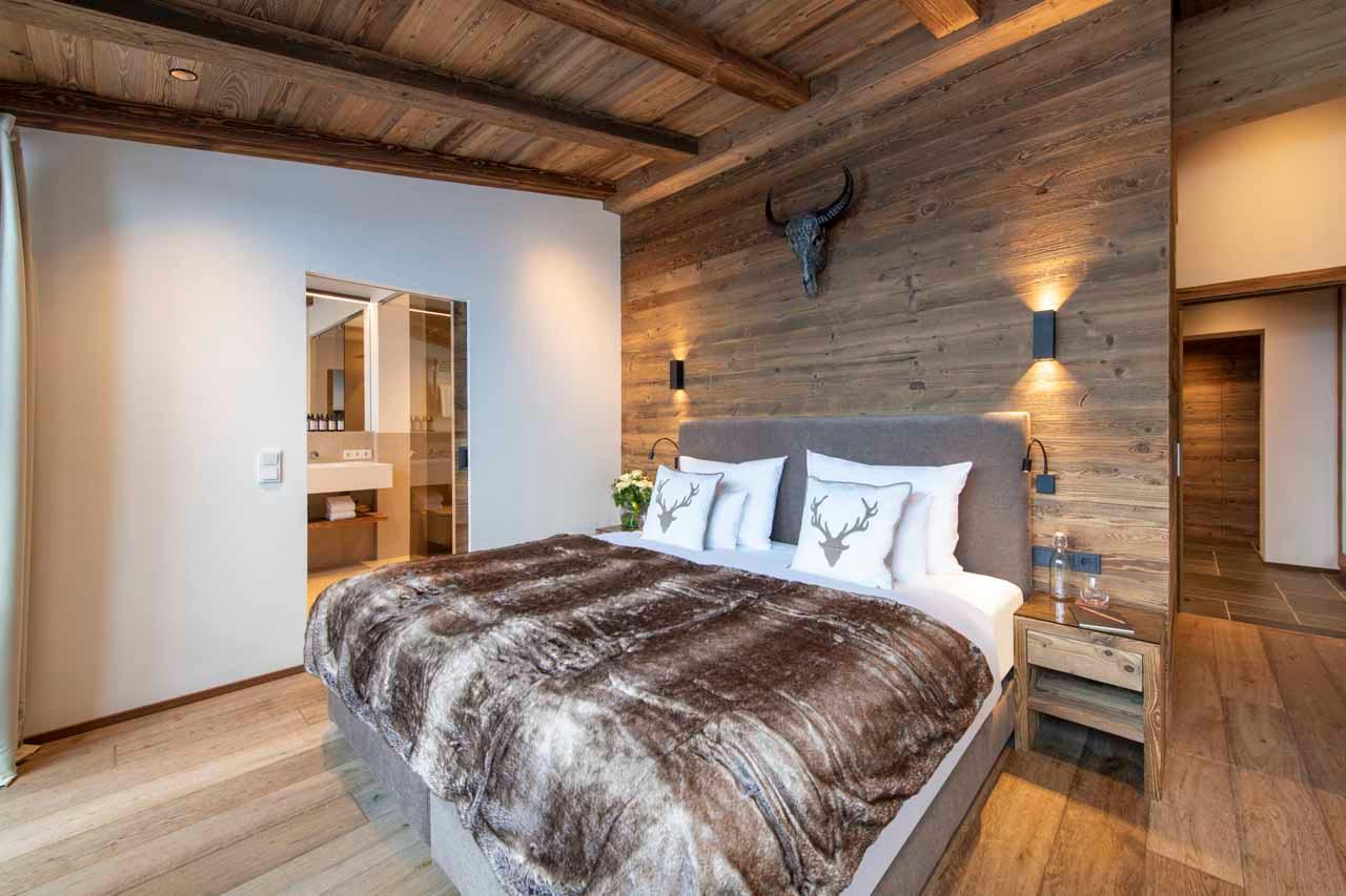 Bedroom one at Apartment Brunnenhof 11 in Lech