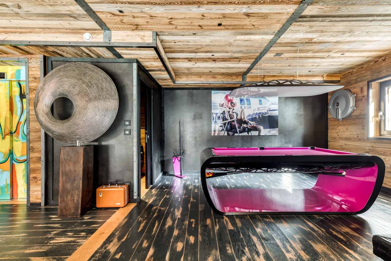 Pool table at Chalet Babylon in Tignes
