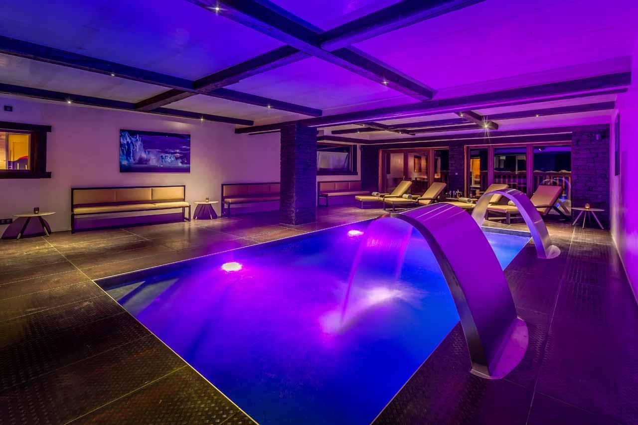 Shared spa at Chalet Babylon in Tignes