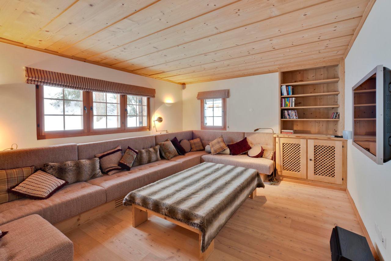 TV room of Chalet Chimera in Klosters