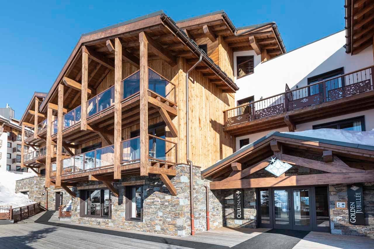 Entrance of Chalet Cullinan in Val Thorens