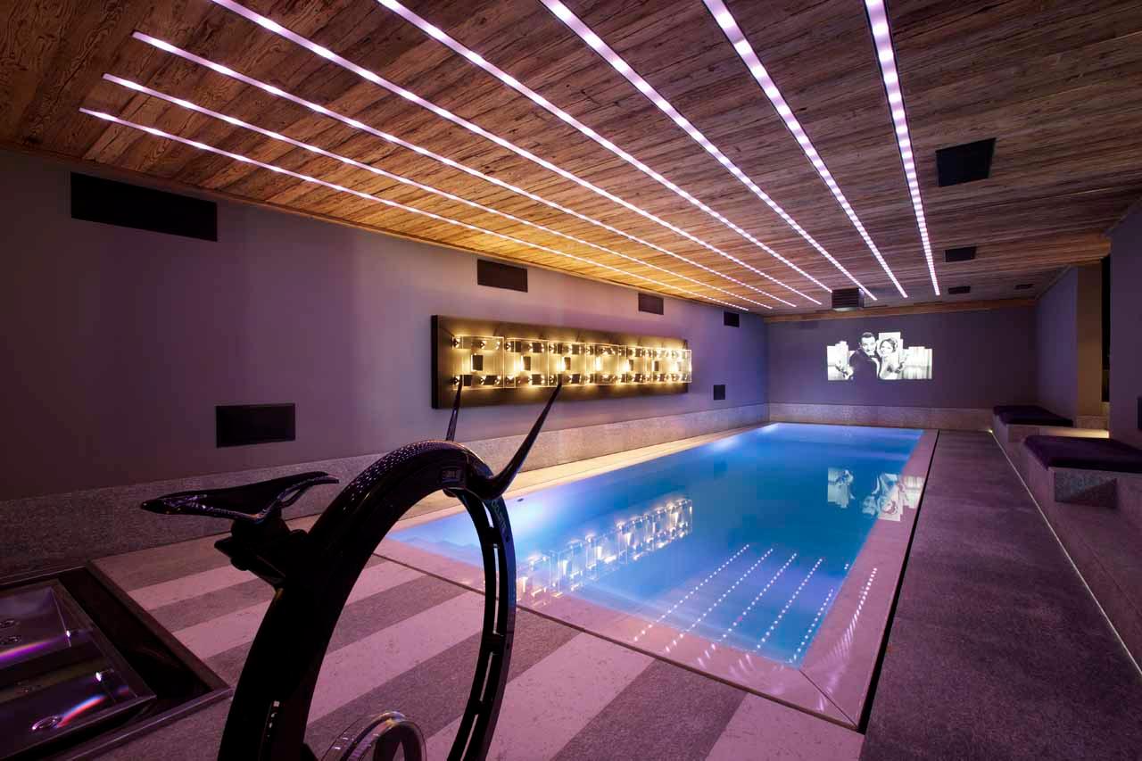 Swimming pool at Chalet Cyanella in Megeve