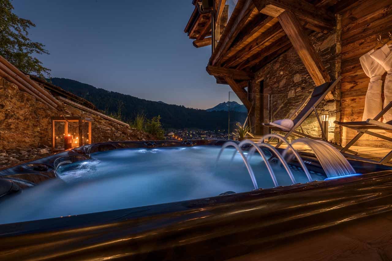 Jacuzzi at Chalet Griffonner in Morzine