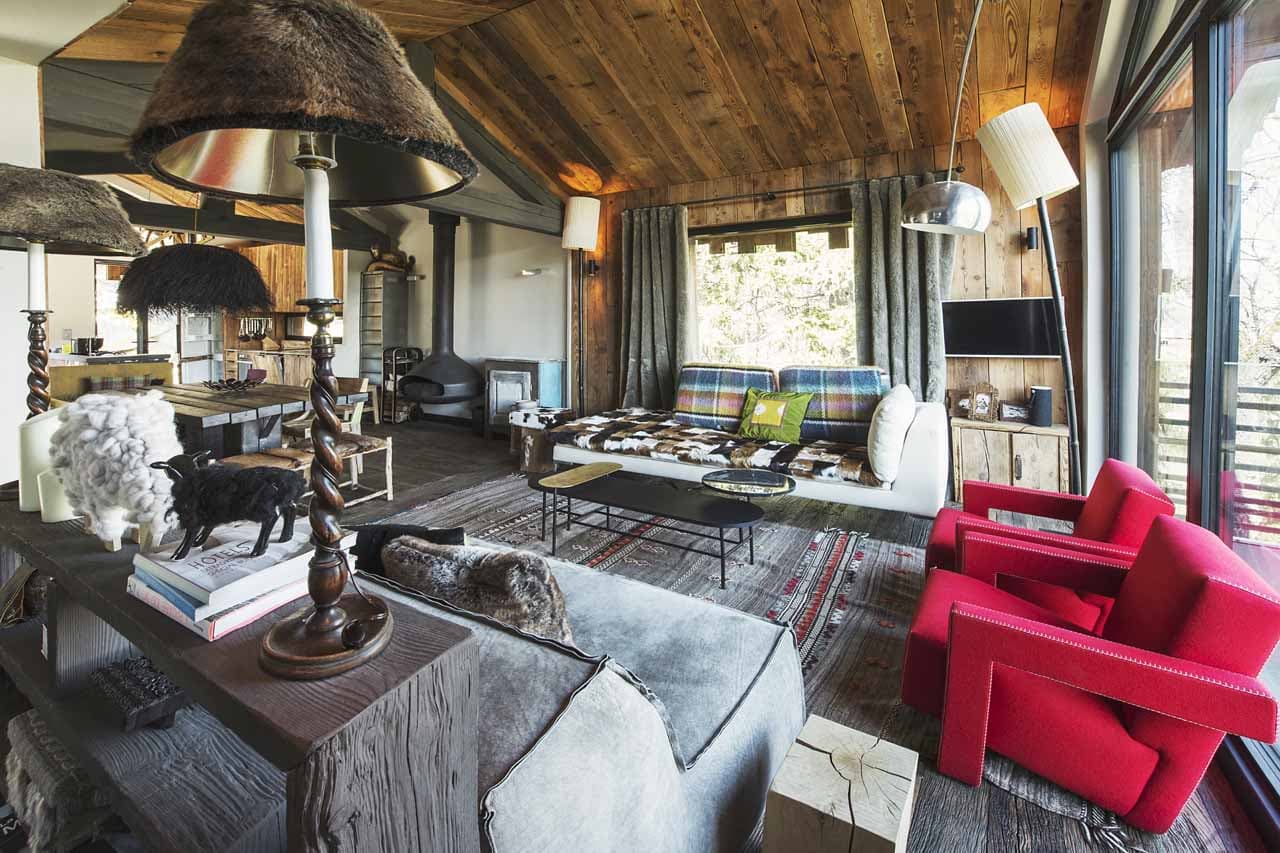 Open plan living area at Chalet Ililissat in Courchevel 1550